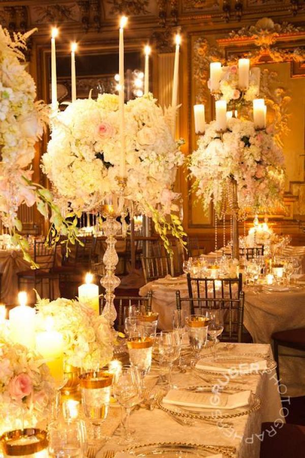 tall white centerpieces for weddings