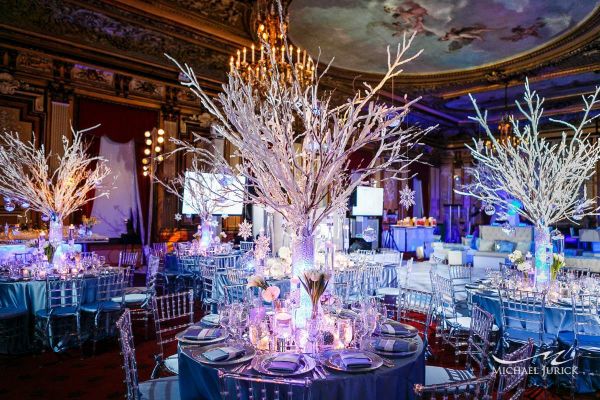 white branches for party tables